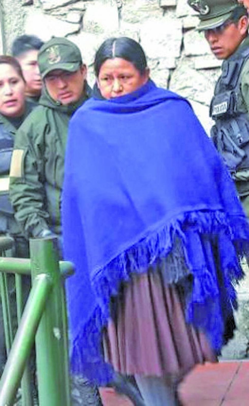 La exministra Achacollo saldrá de prisión si paga una fianza de Bs 200 mil