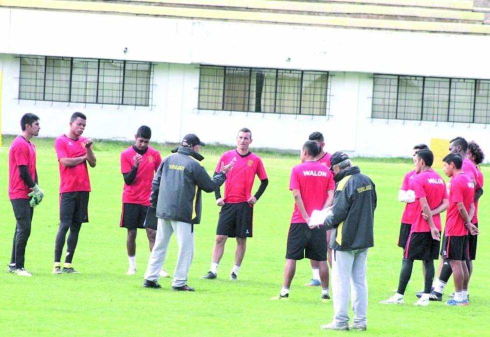 El toro quiere frenar al Tigre