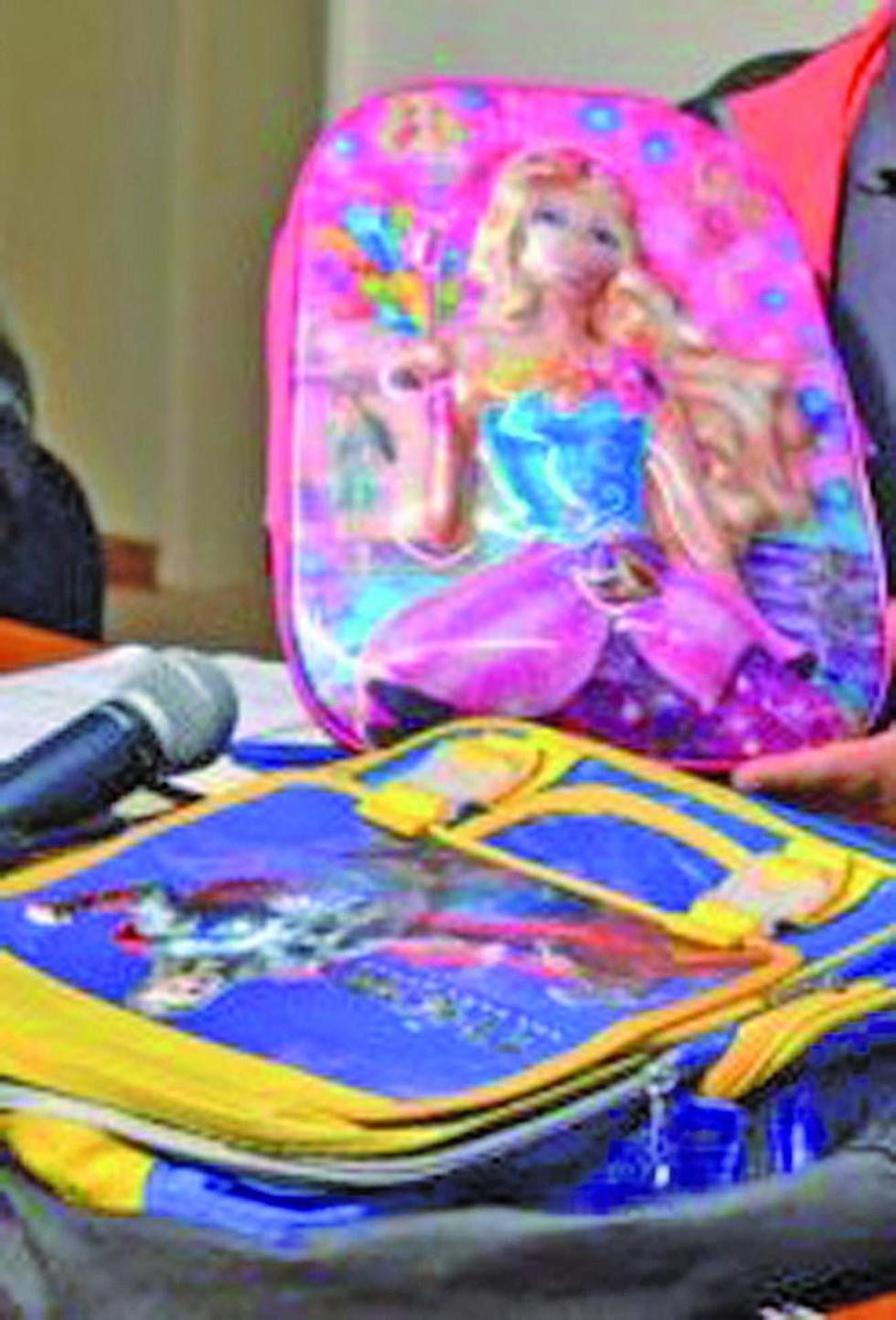 Definirán denuncia por compra irregular de mochilas en Llica