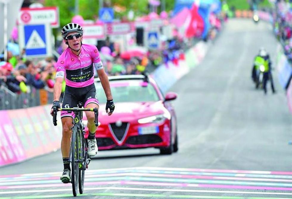 El líder Yates vence en la tercera etapa del Giro de Italia