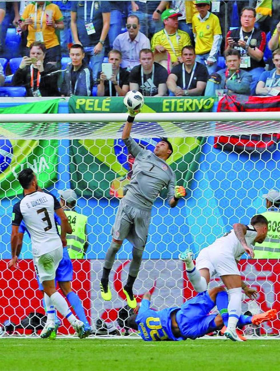El portero de los Ticos Keylor Navas fue un muro hasta los 90 minutos de juego.
