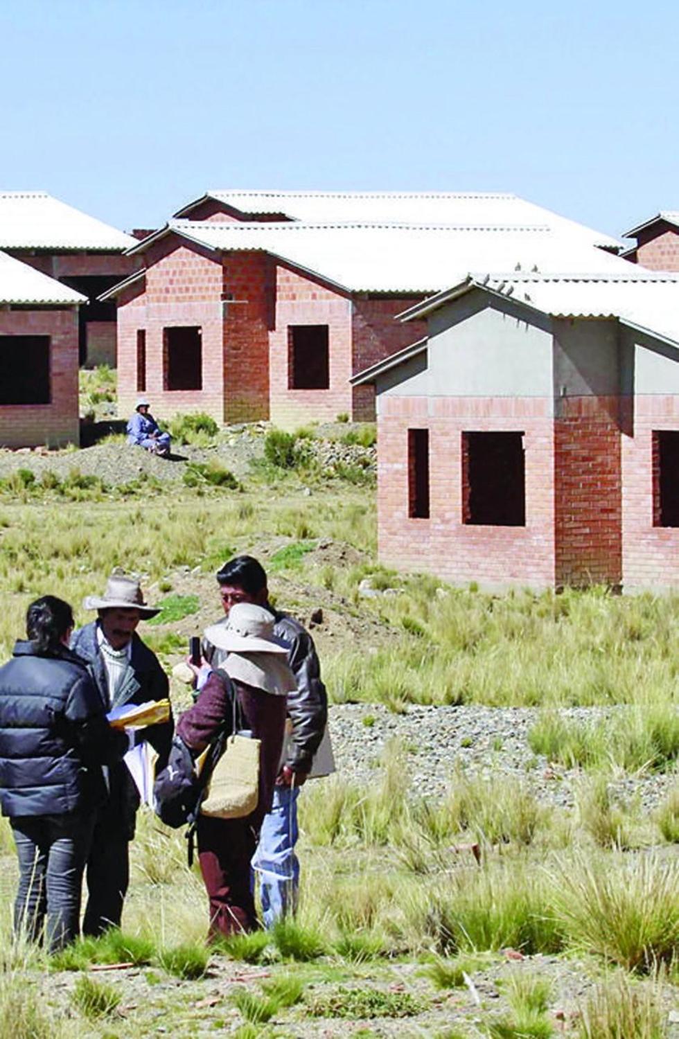 Culmina construcción de viviendas para los damnificados de Tupiza