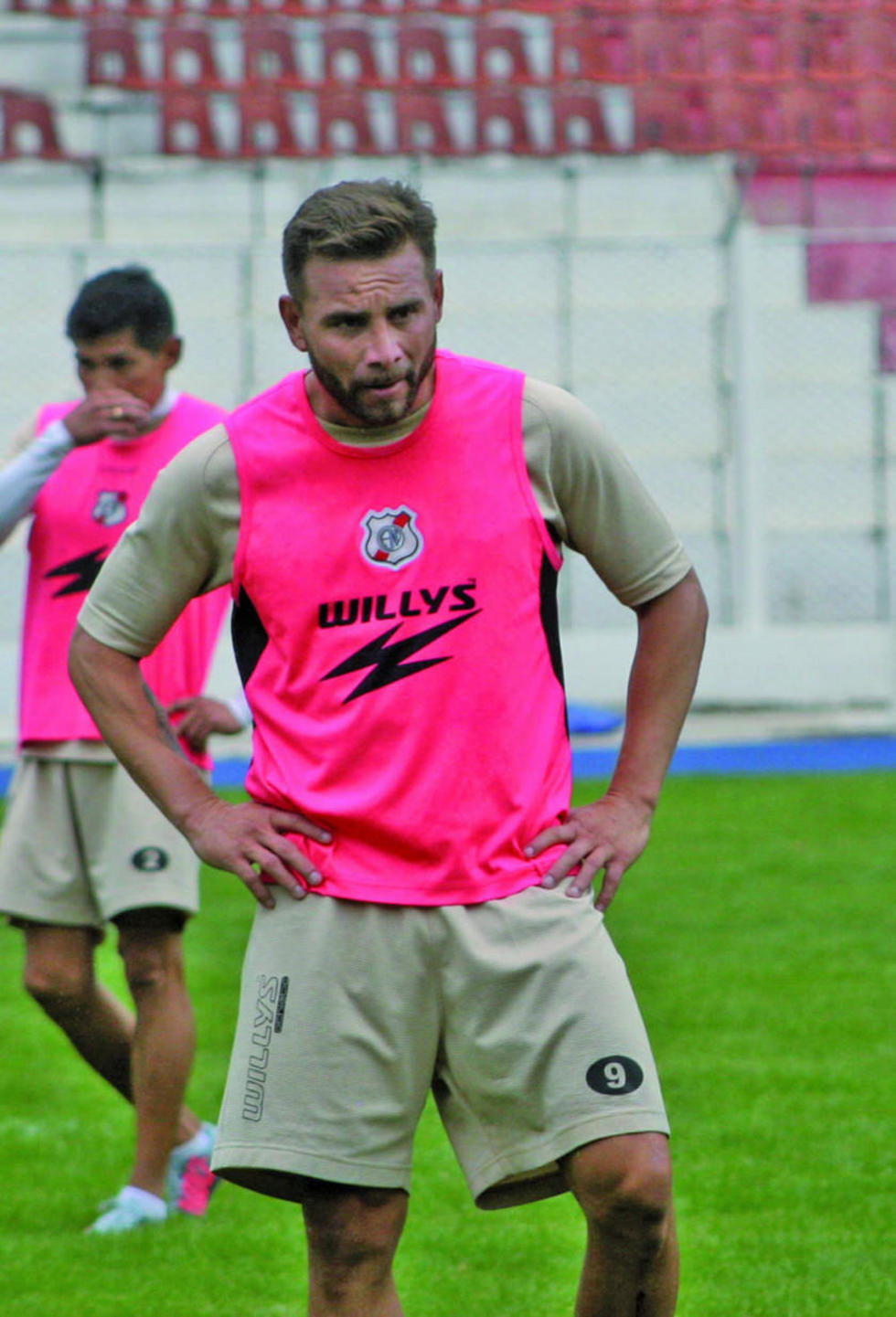 Los jugadores Aldo Velasco y Juan Carlos Galvis.