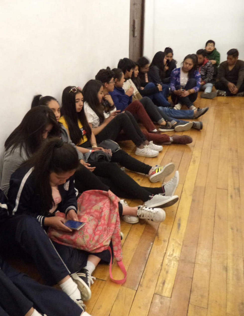 Un grupo de estudiantes en el taller de capacitación.