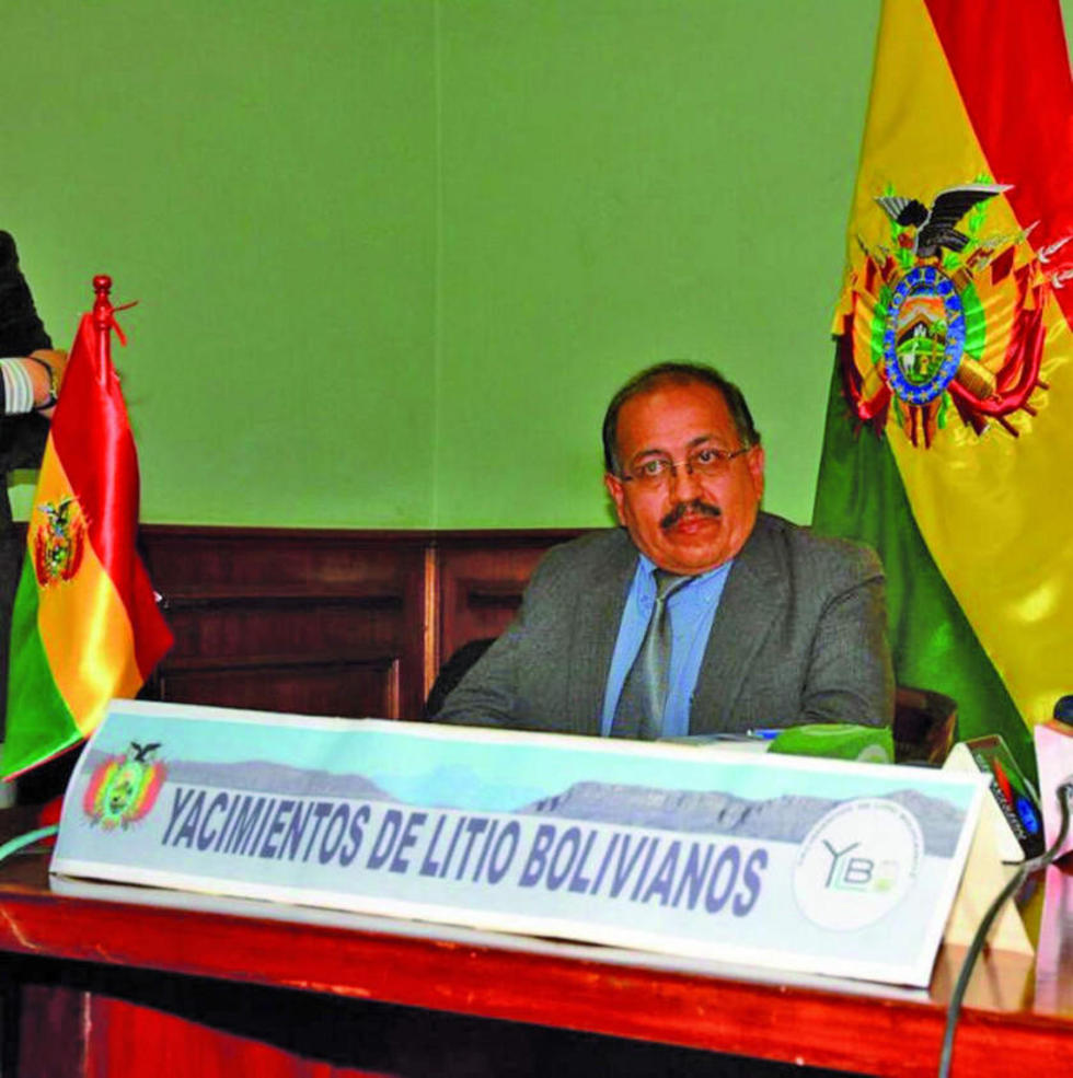 El ejecutivo de Yacimientos de Litio Bolivianos (YLB), Juan Carlos Montenegro.