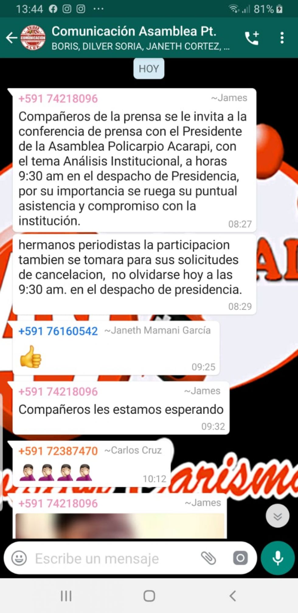 El mensaje en el grupo de WhatsApp.