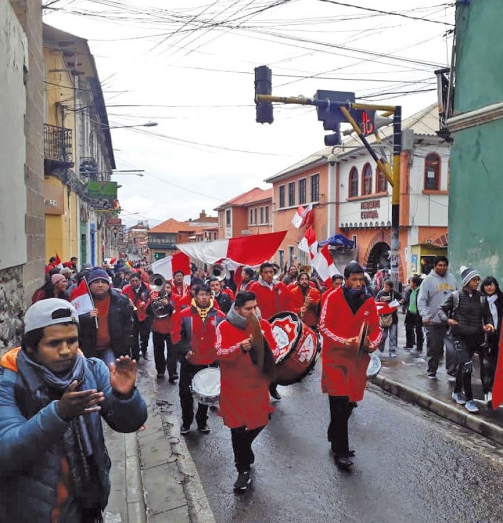 Hubo hasta banda para el festejo de ayer.