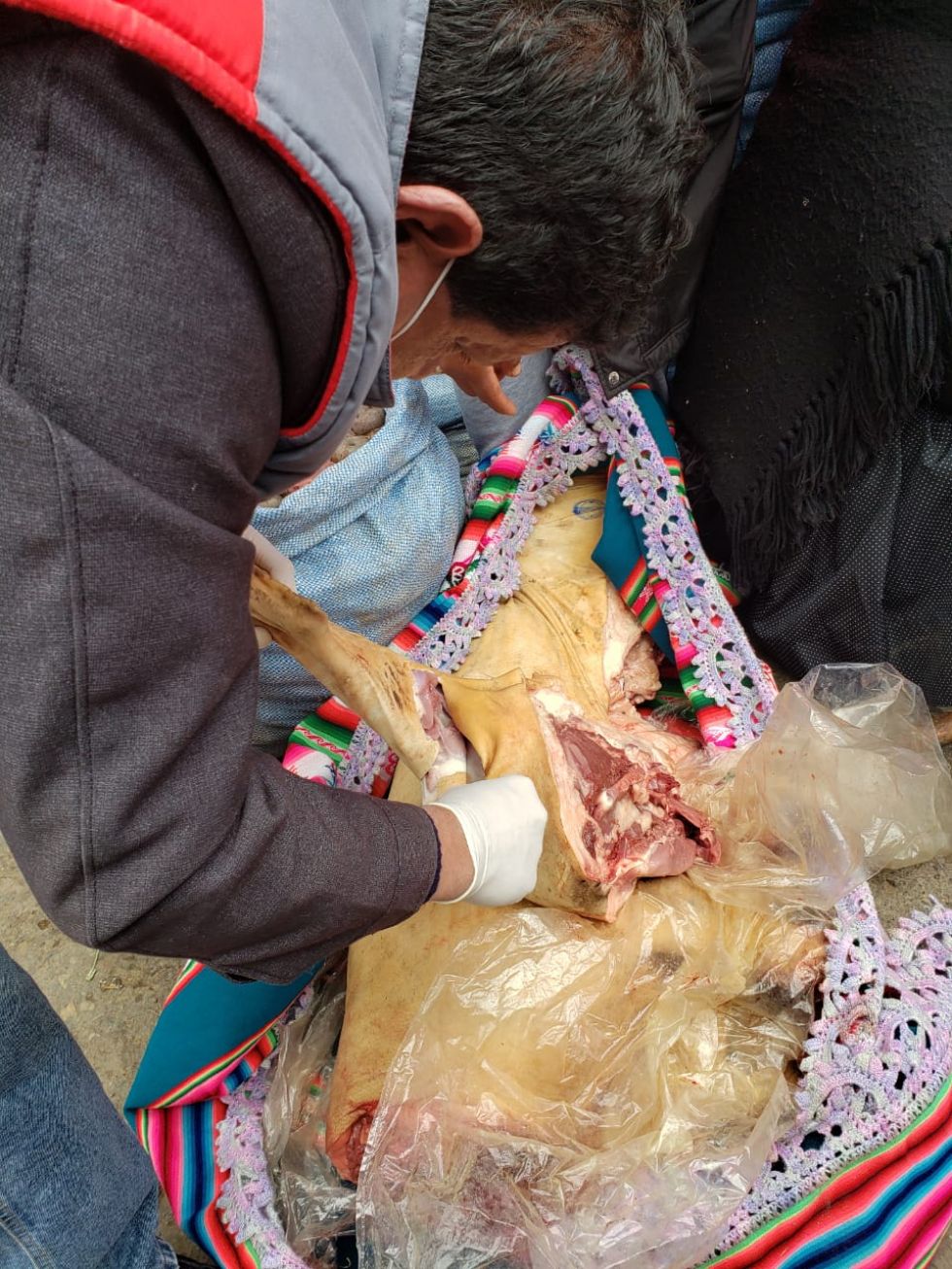 Realizaron la actividad en mercados y calles aledañas. FOTO SEDES