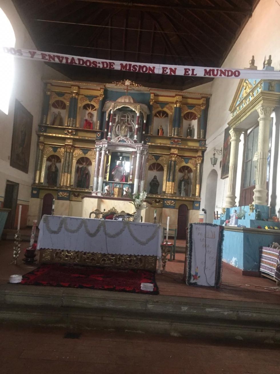 La humedad está dañando los muros del templo. FOTO Azucena Fuertes