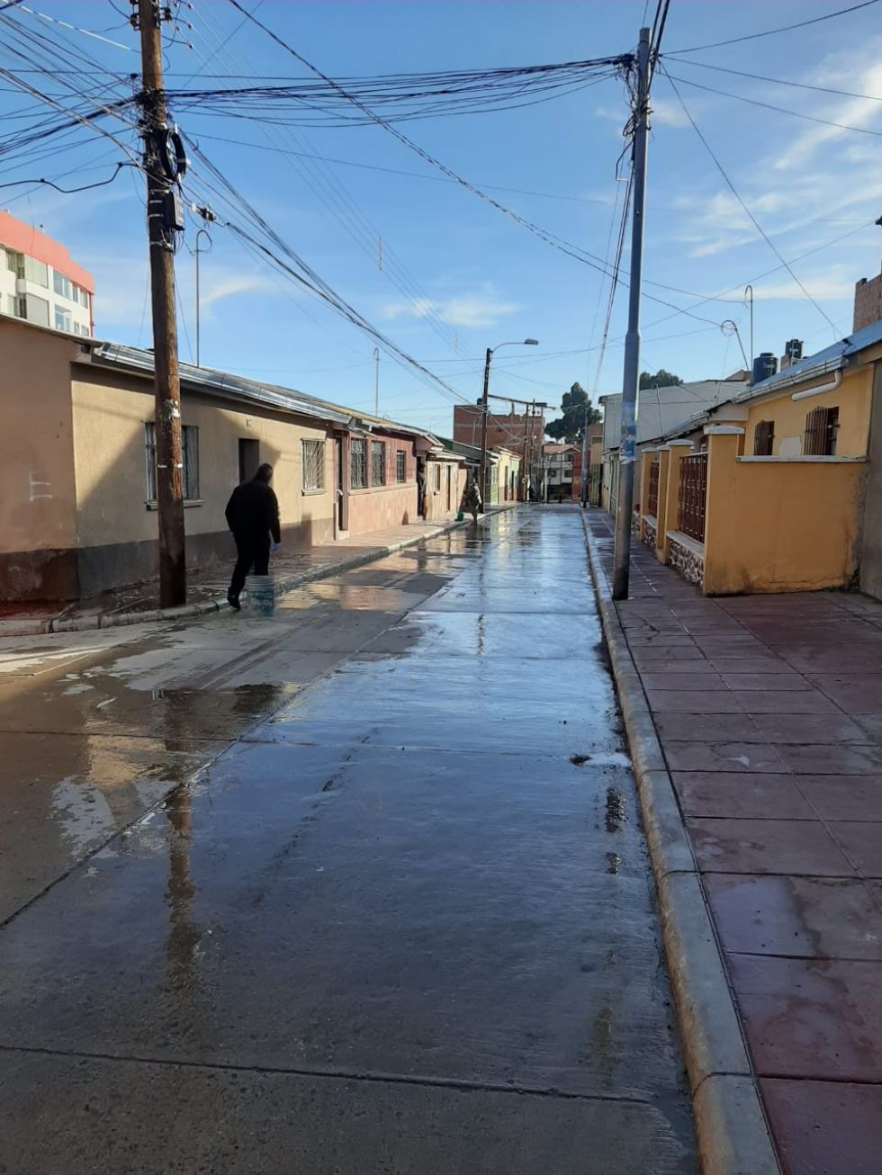 Se organizaron para limpiar sus calles y callejones.