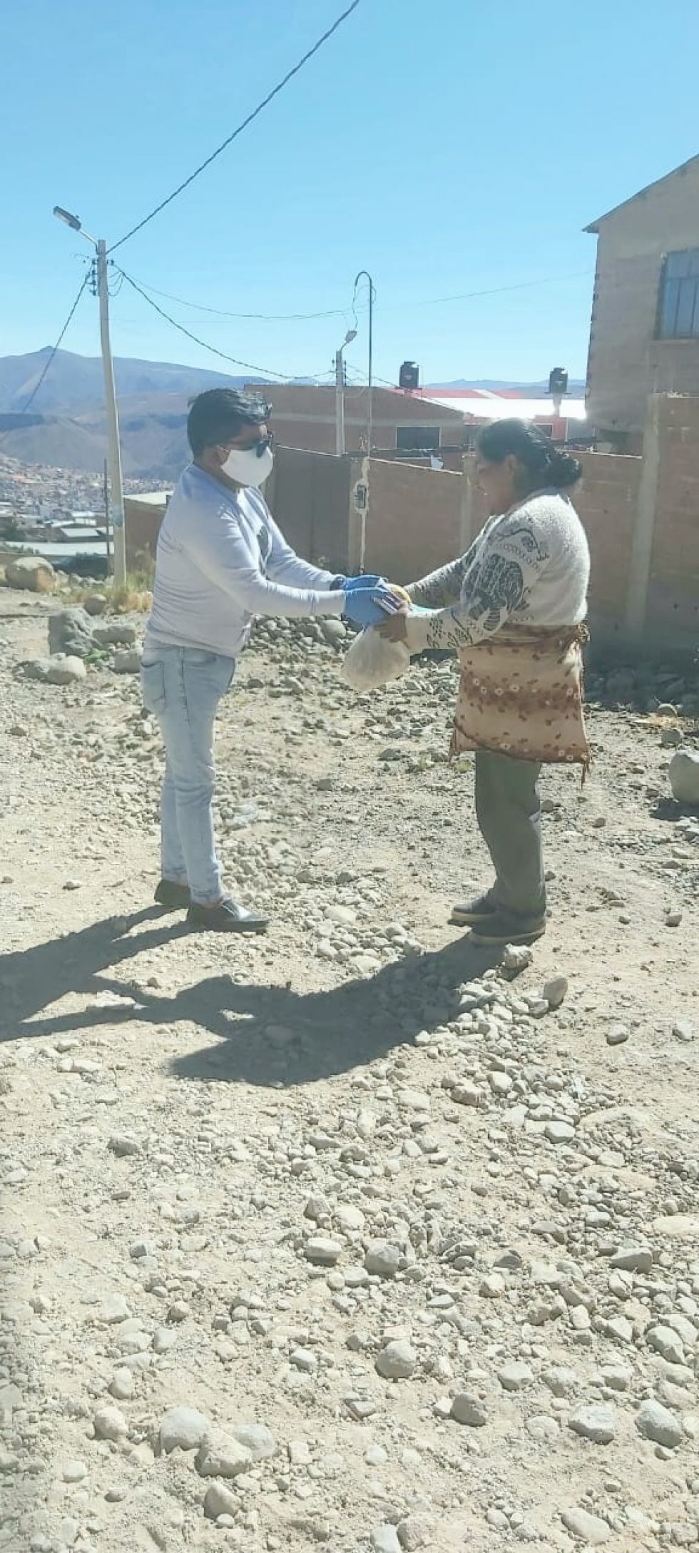 Llegaron con ayuda a diferentes zonas. FOTO LA NUEVA SKINA