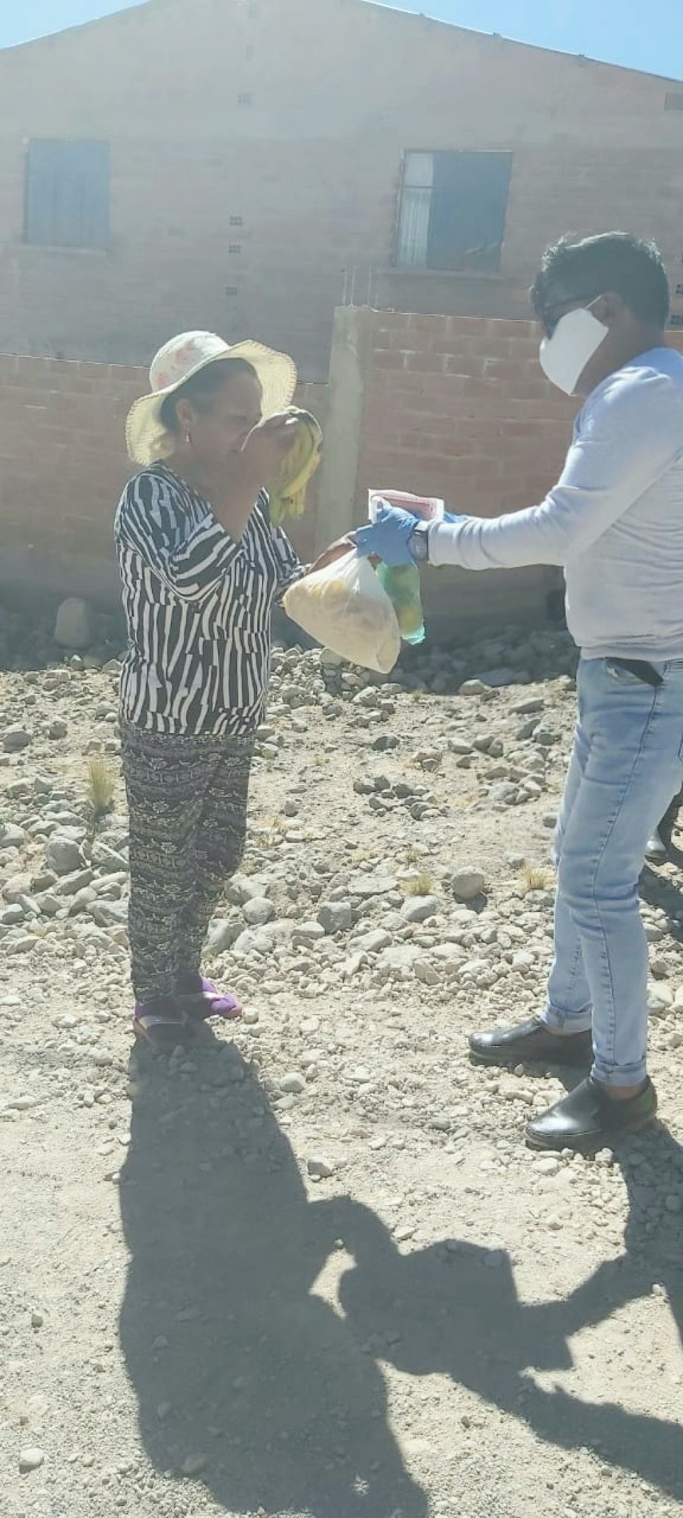Llegaron con ayuda a diferentes zonas. FOTO LA NUEVA SKINA