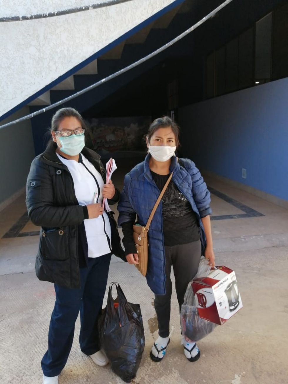 Pacientes fueron dados de alta tras vencer al COVID-19.