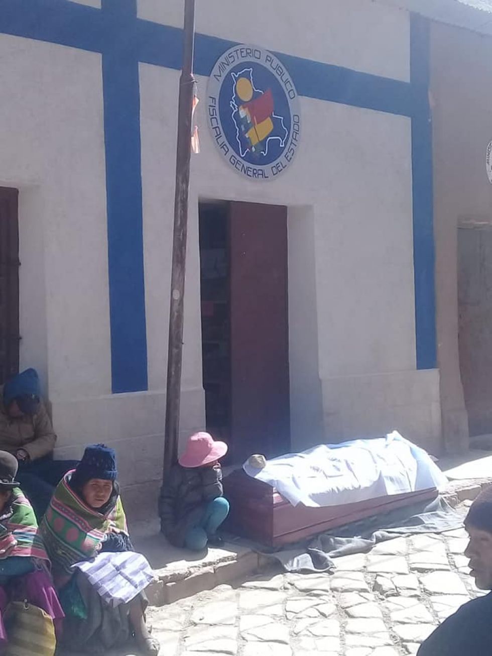 Fotografías publicadas por Rimaypampa.
