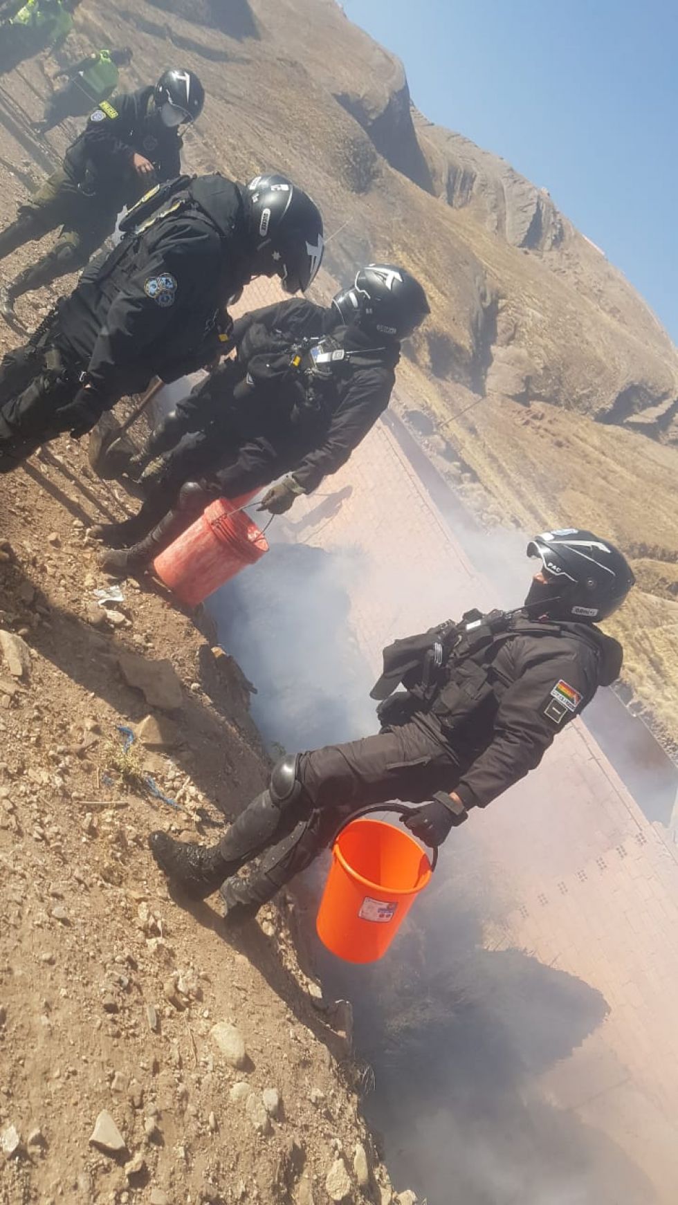 Los uniformados acudieron al lugar.
