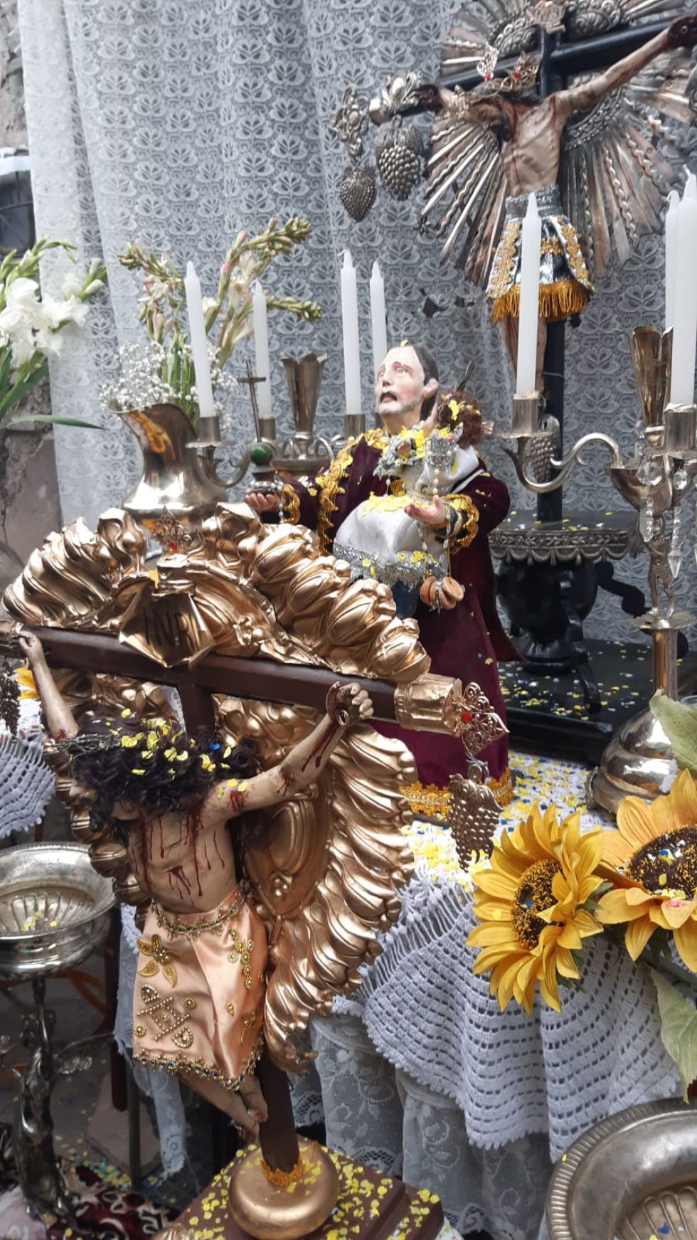 Plata, folklore y devoción.