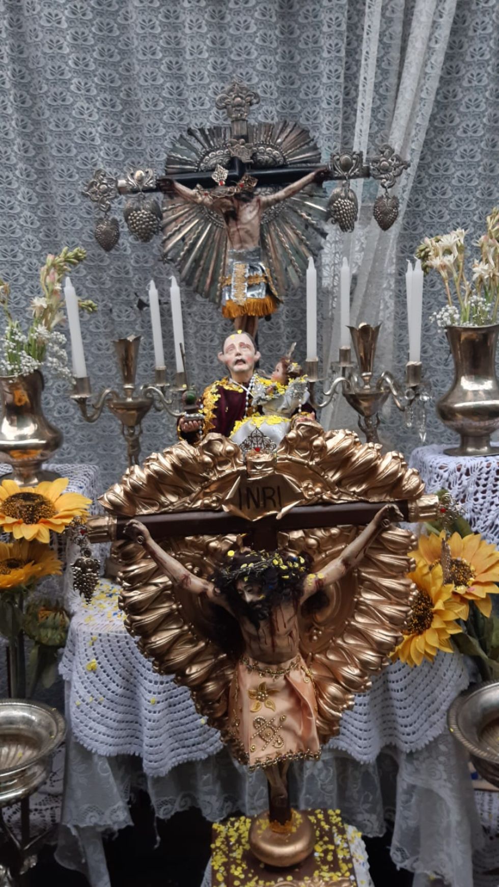 Plata, folklore y devoción.