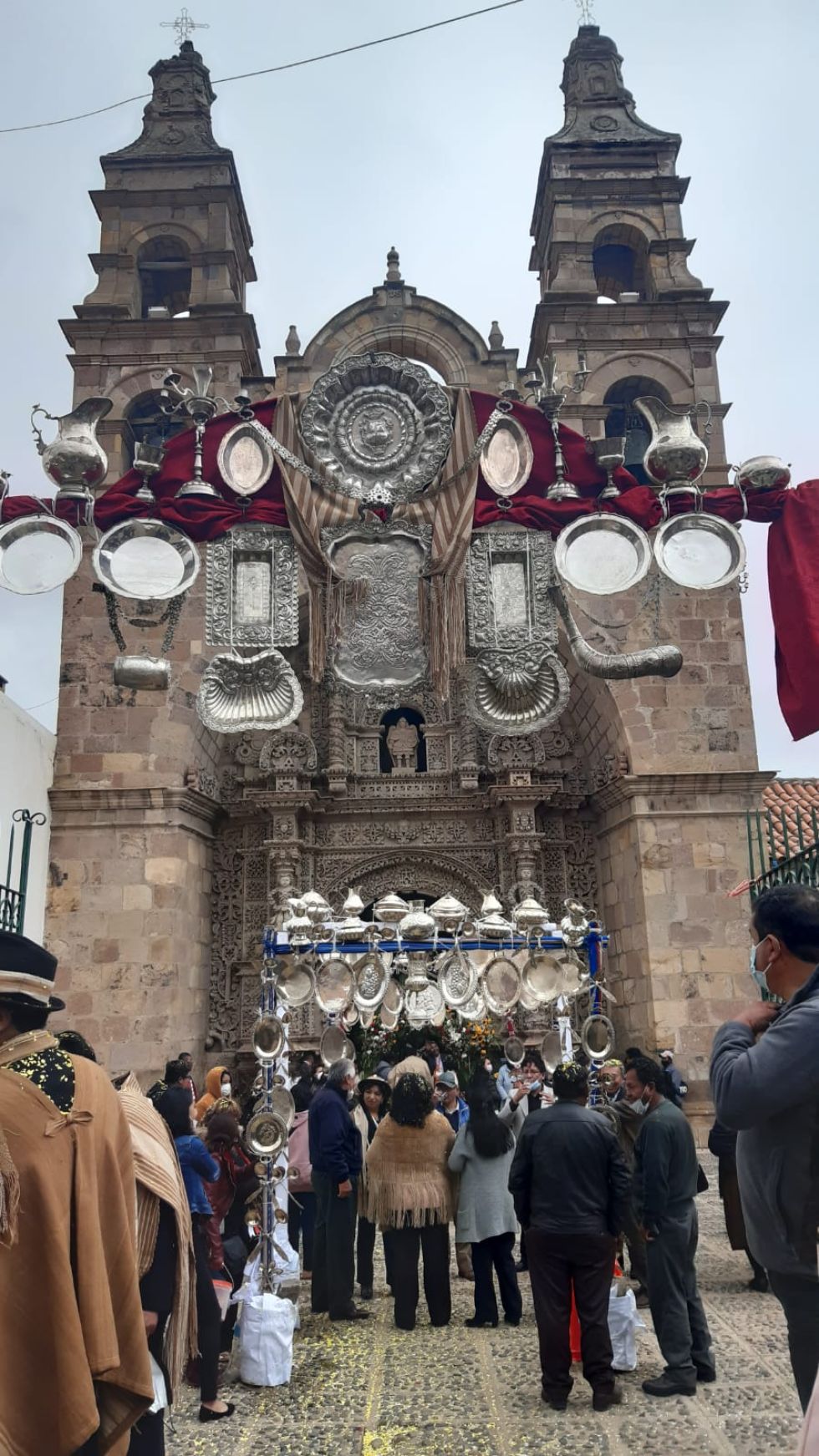 Plata, folklore y devoción.