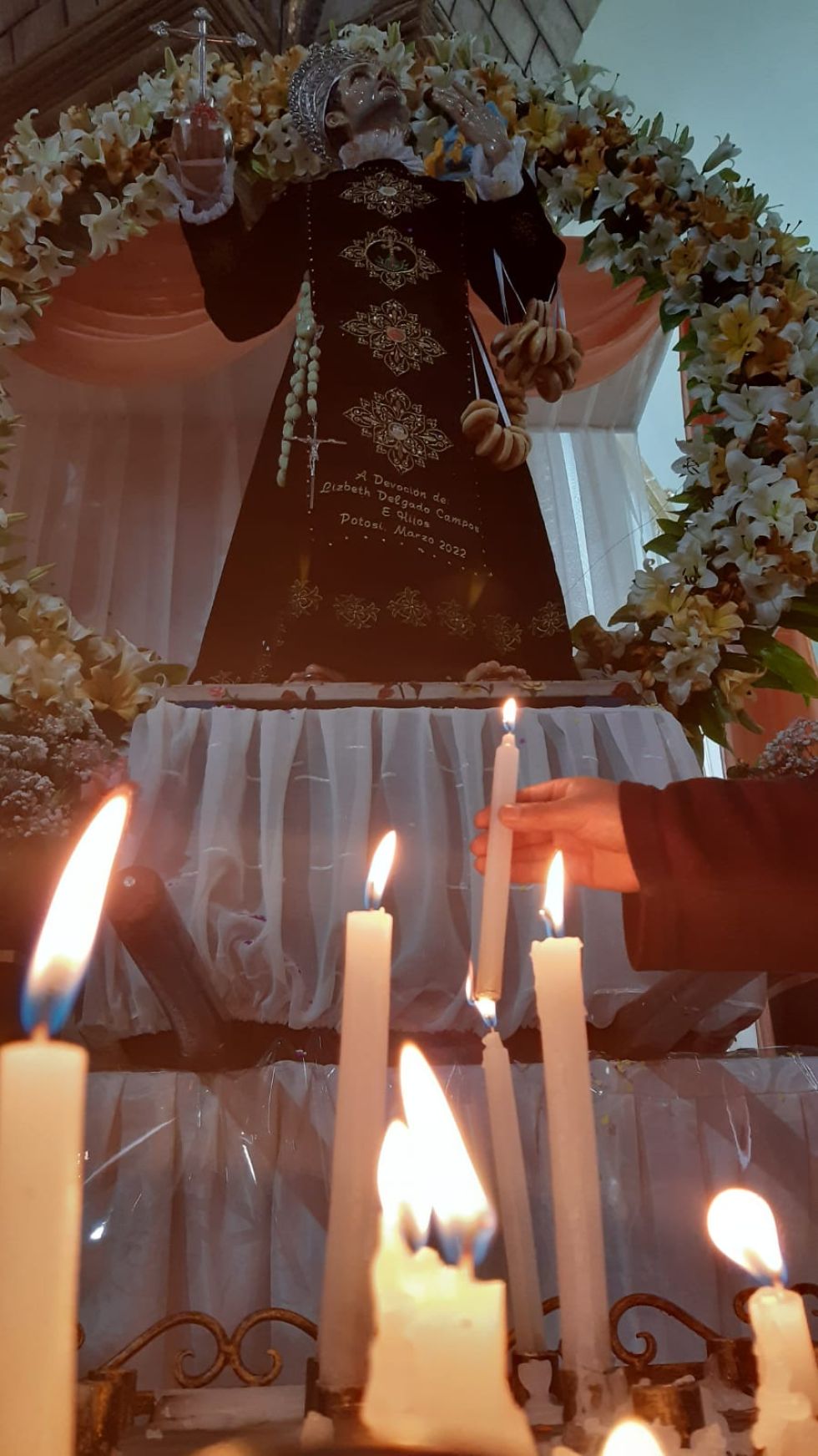 Plata, folklore y devoción.
