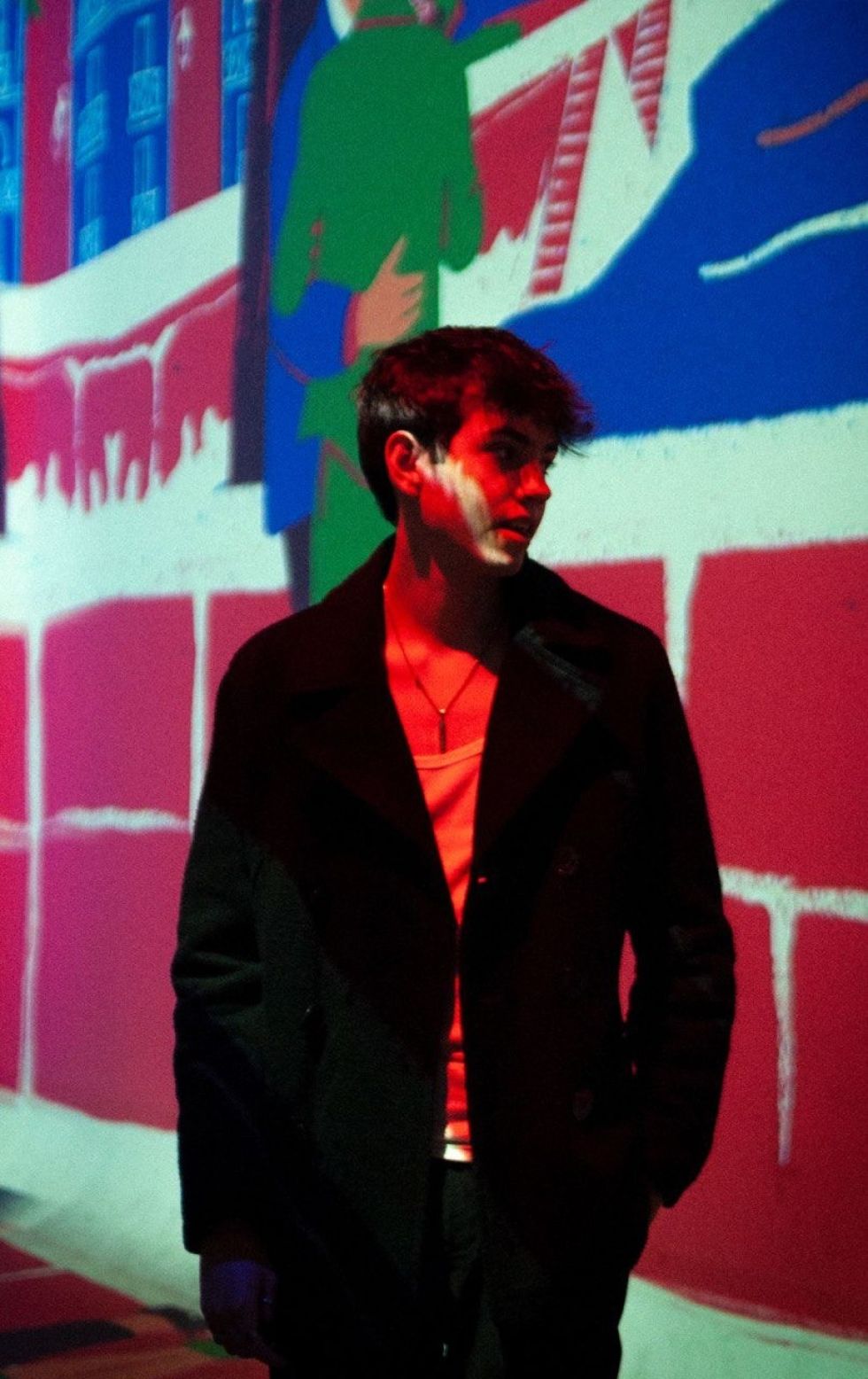 El cantautor de 17 años pone a Bolivia en el mapa musical mundial