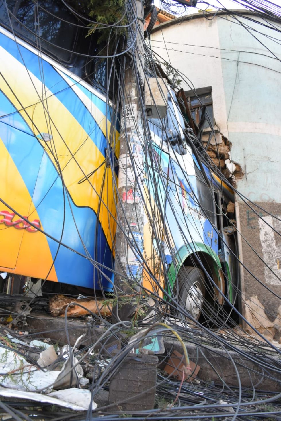 Imágenes del accidente. FOTO /Francisco RIVEROS@APGNoticiasBo