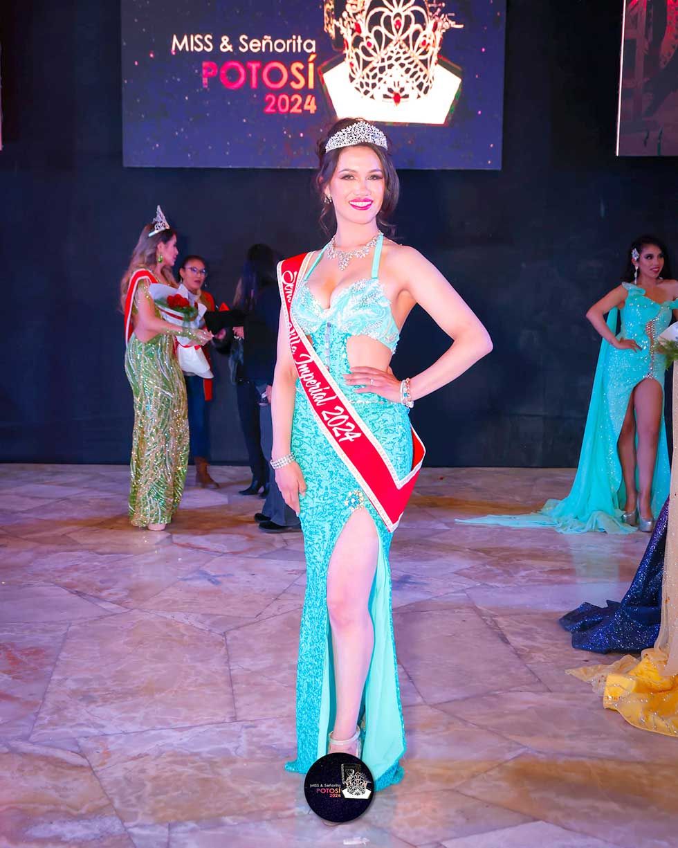 Zheyla Dayan Romero Chavarria es Señorita Villa Imperial