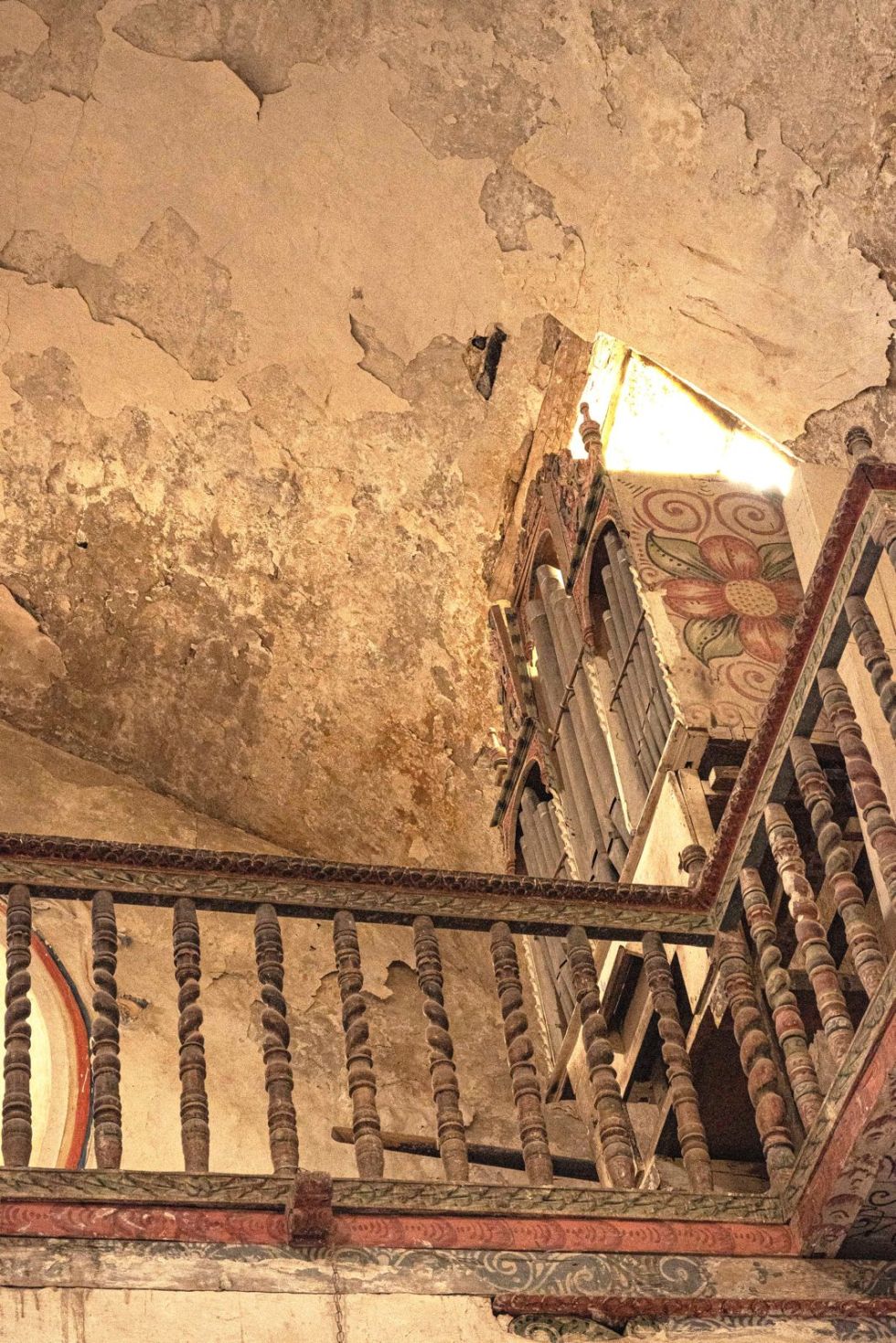Demandan la urgente intervención del templo de Tomave
