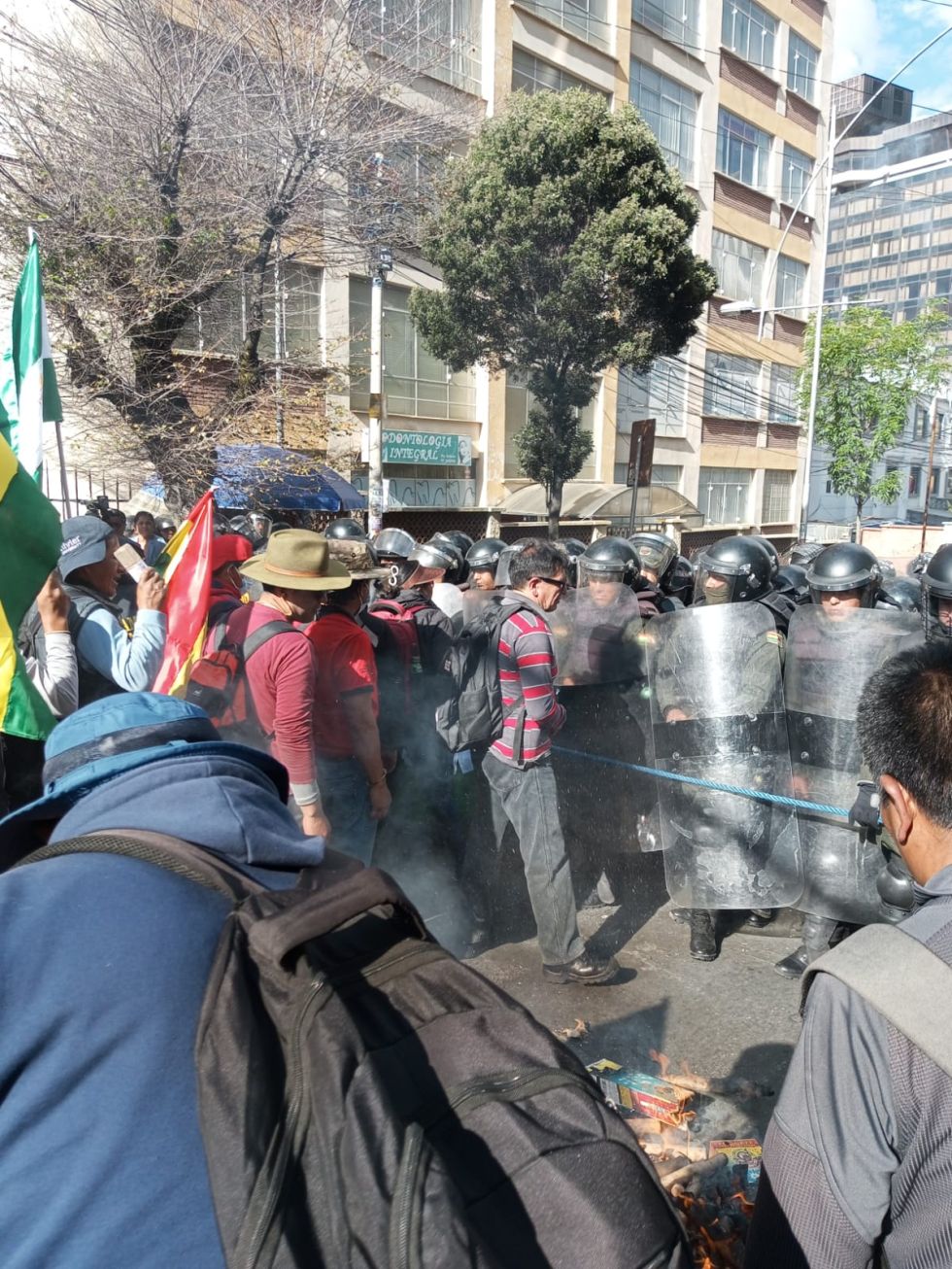 Los maestros se movilizan en La Paz.