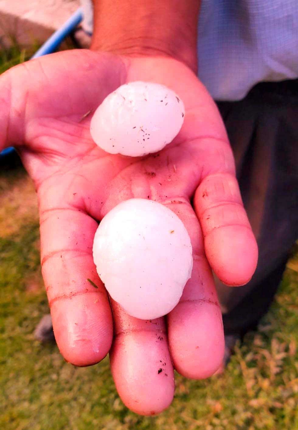 Bolas de granizo cayeron en Caripuyo afectando la producción agrícola