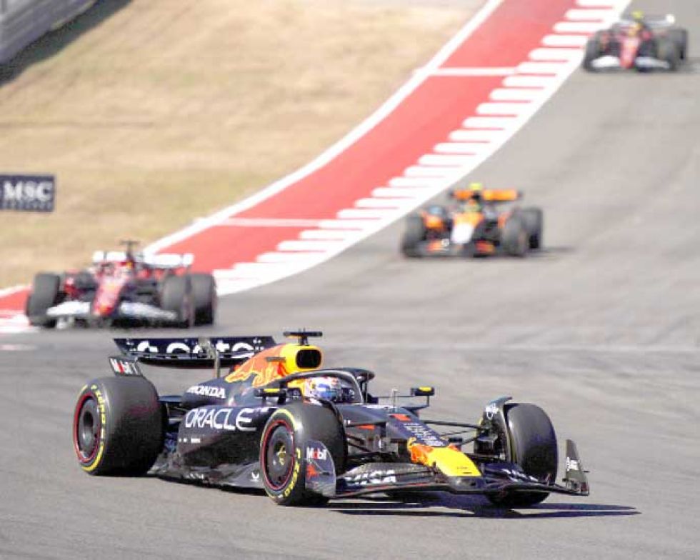 Max Verstappen incendia  el Mundial de Fórmula Uno