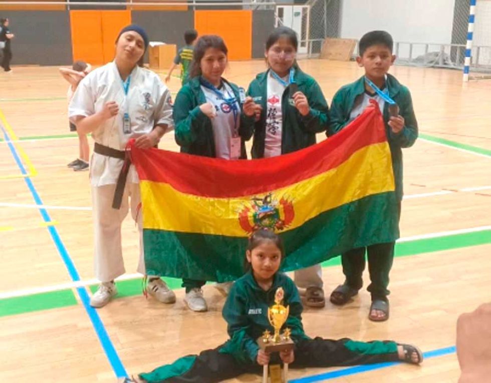 Potosí logra cinco medallas en el Sudamericano de Karate