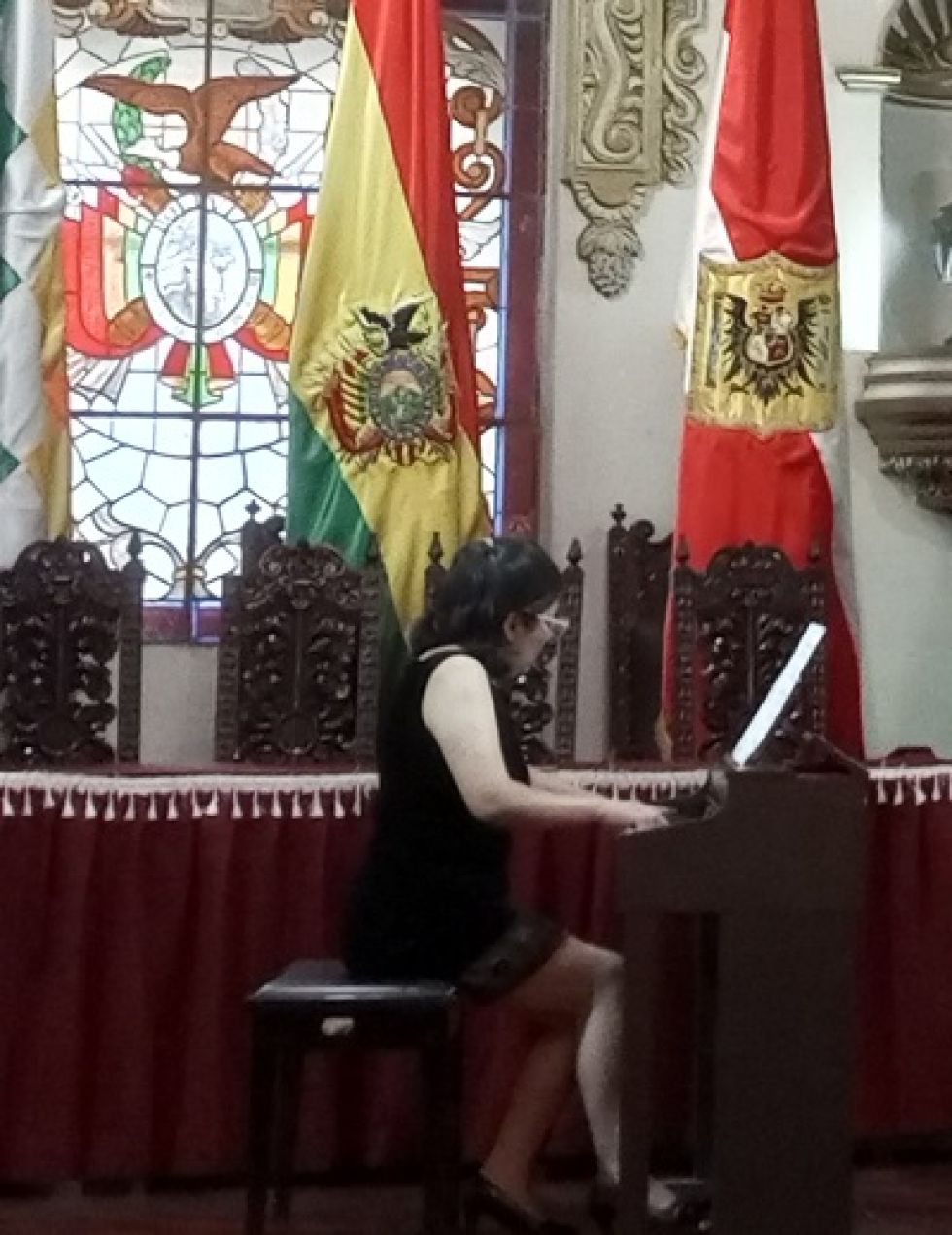 Carmen Copa interprete