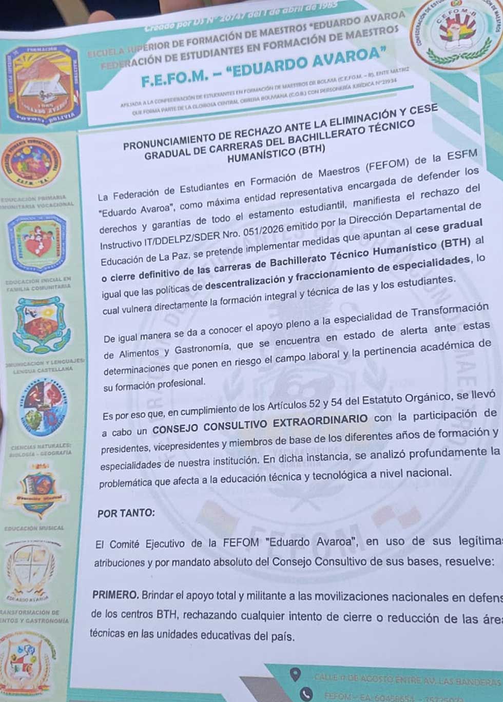 Parte del pronunciamiento de los estudiantes durante su protesta.