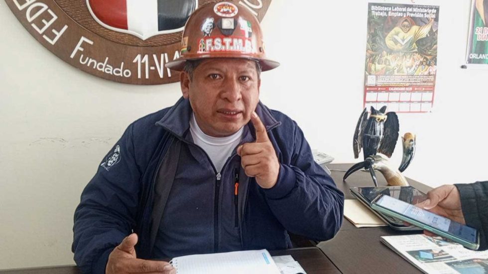 Dirigente minero Paye pide a movilizados dejar pasar ambulancias