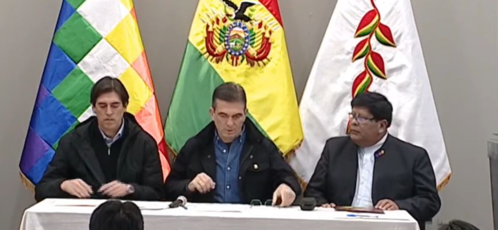 Ahora: el presidente Rodrigo Paz habla desde el palacio de Gobierno