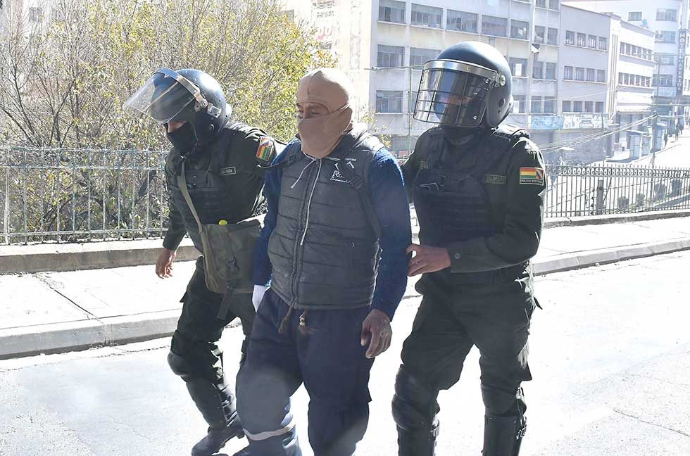 Enfrentamientos y detenidos en nueva jornada de protesta