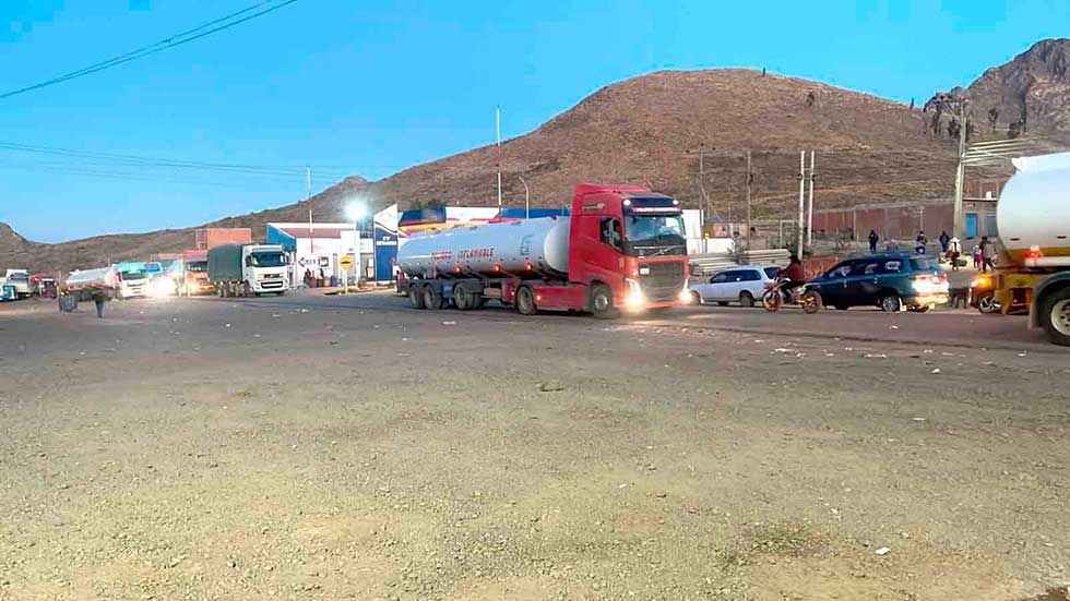 Se levantó bloqueo de Betanzos y se habilita la carretera Potosí-Sucre