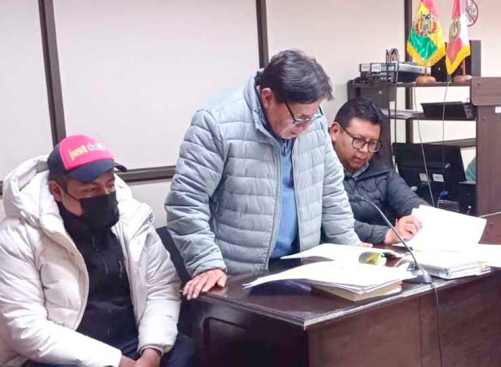 Juez ordena detención de fiscal acusado por favorecer a narco