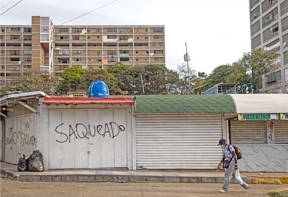 Sismos hunden aún más la economía venezolana