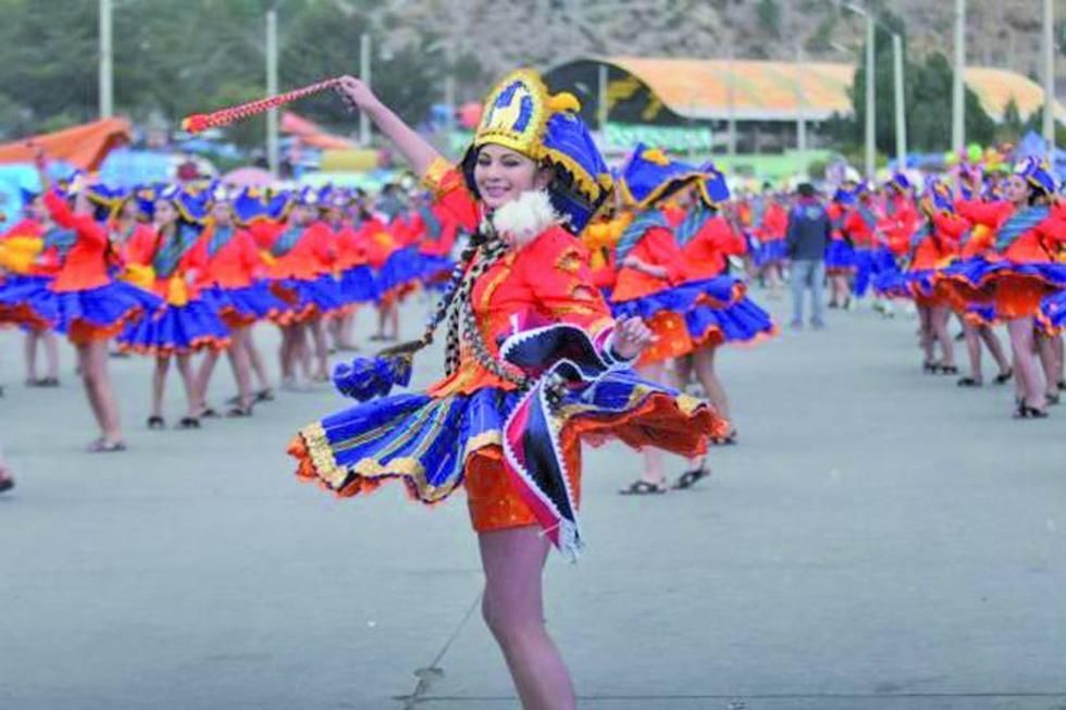Univida y AFFAP firman acuerdo sobre seguro para bailarines