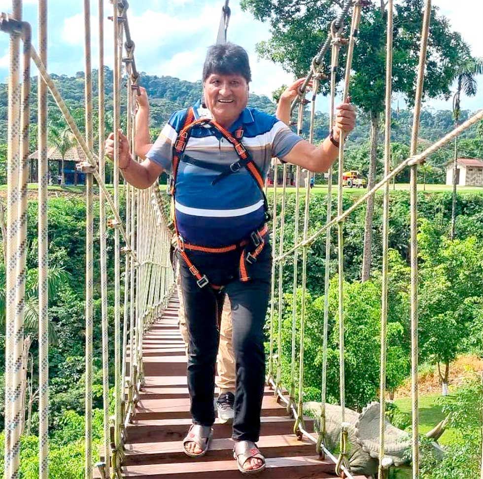 Presidente del TSJ pide ejecutar órdenes de captura contra Evo
