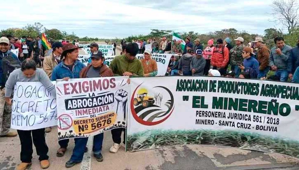 Agro lanza ultimátum y Paz descarta abrogar el decreto