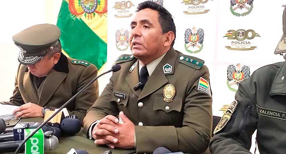 Policía rescata a personas  a punto de ser linchadas 