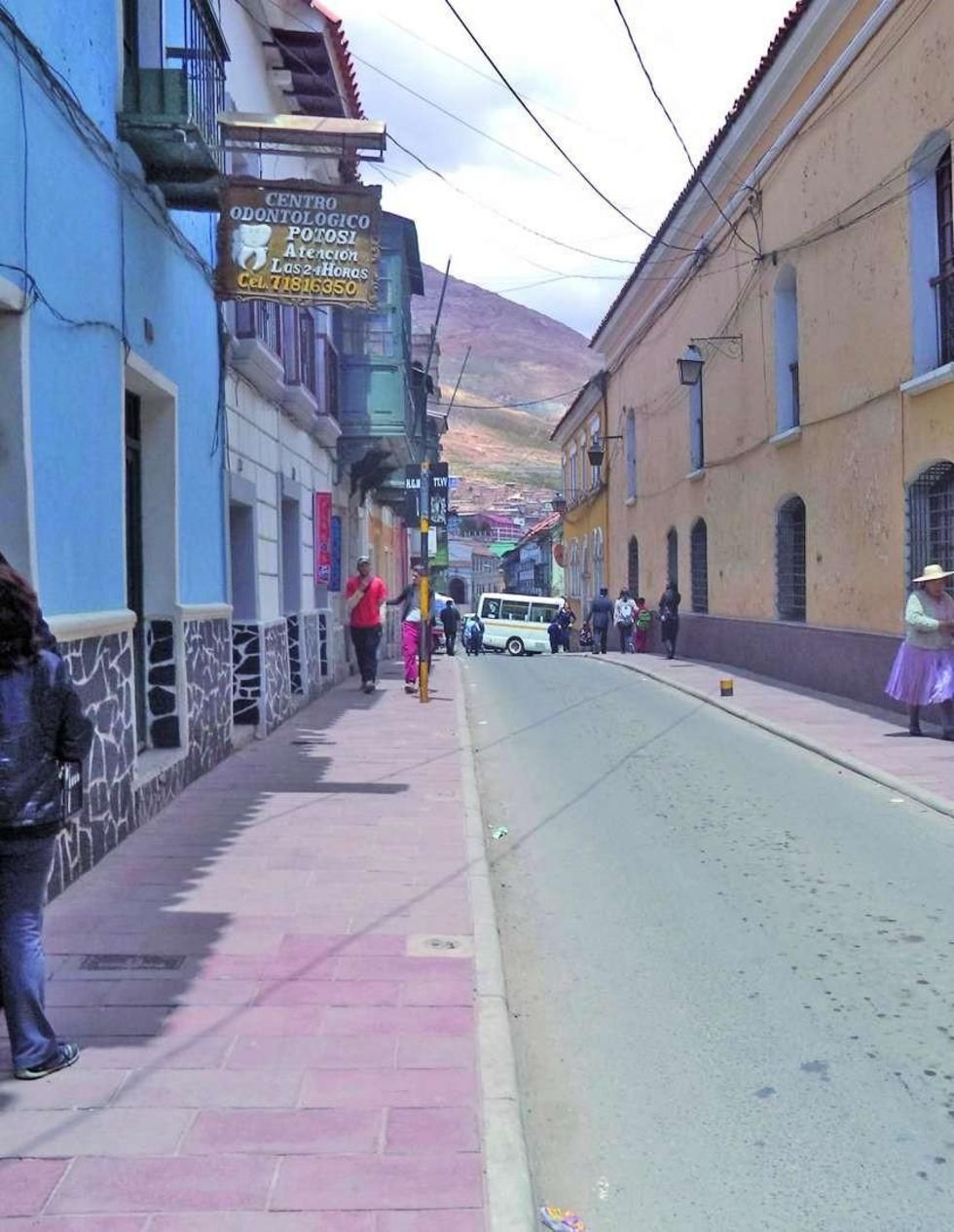La calle La Paz será de una sola vía por alta peligrosidad