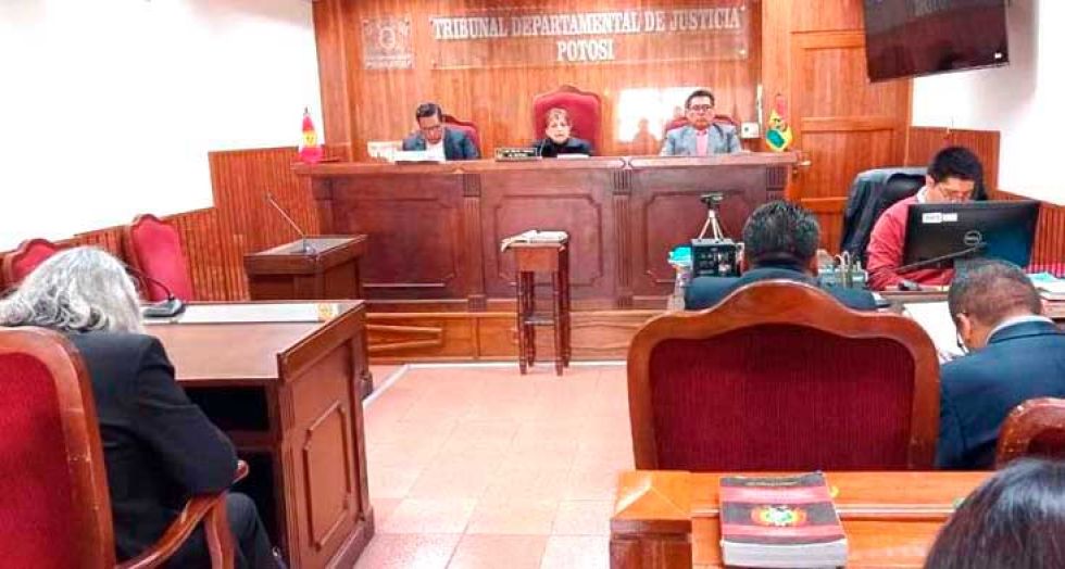 Otra vez se suspende juicio por  el caso de las 41 ambulancias
