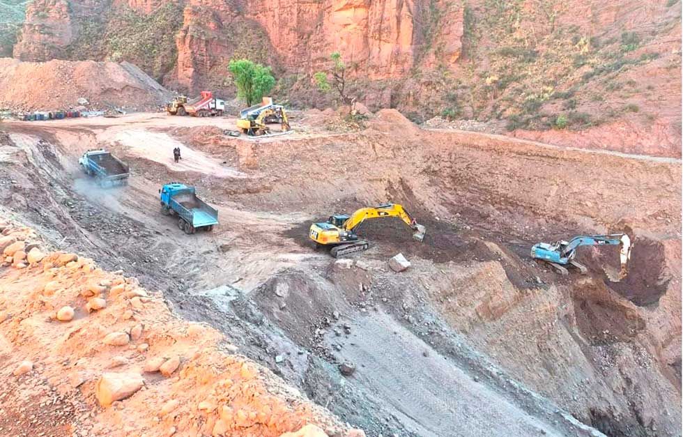 Potosí pierde $us 14 millones al año  debido a la explotación ilegal de oro
