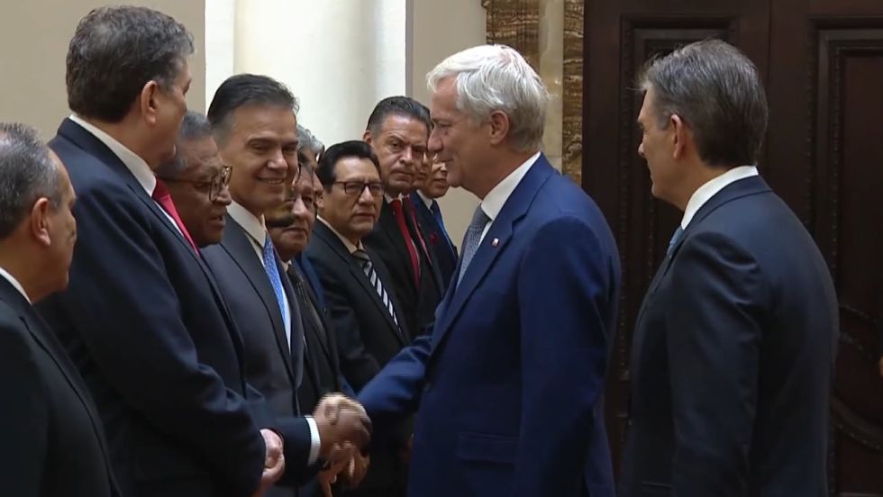 Seis gobernadores de Chile y Bolivia acuerdan sostener reuniones permanentes de trabajo