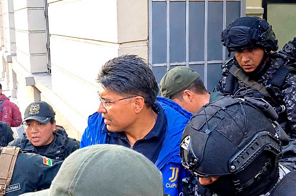 Nilton Condori va a la cárcel por seis meses