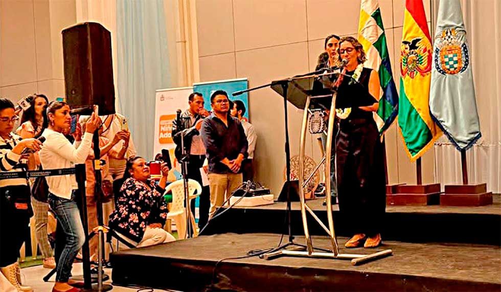 “Mi esposo lucha todos los días contra el crimen organizado”