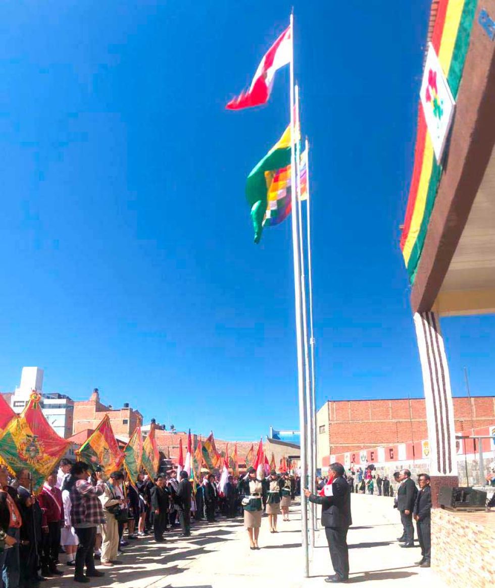 El desfile por el Día de la Bandera Potosina tendrá 71 unidades educativas 